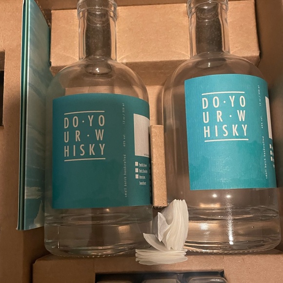 Whiskey Making Kit - Picture 9 of 11